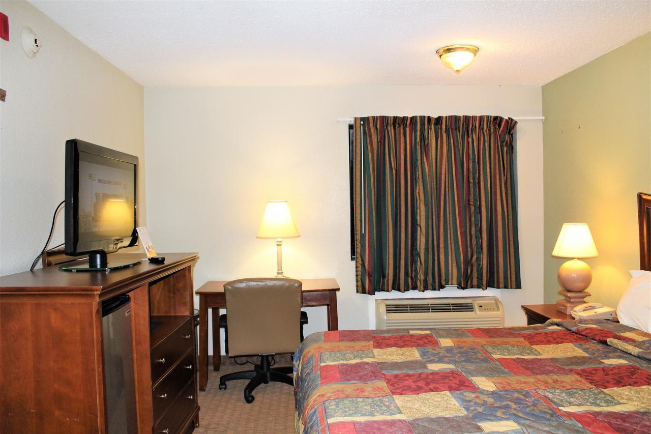 Airport Inn - Chattanooga Bagian luar foto