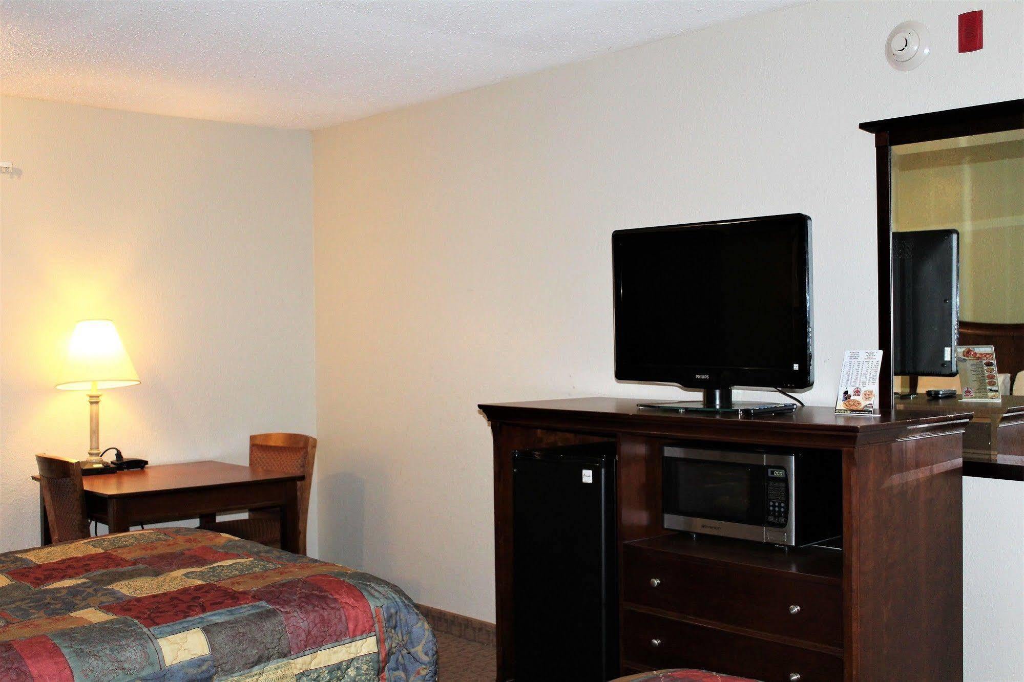 Airport Inn - Chattanooga Bagian luar foto