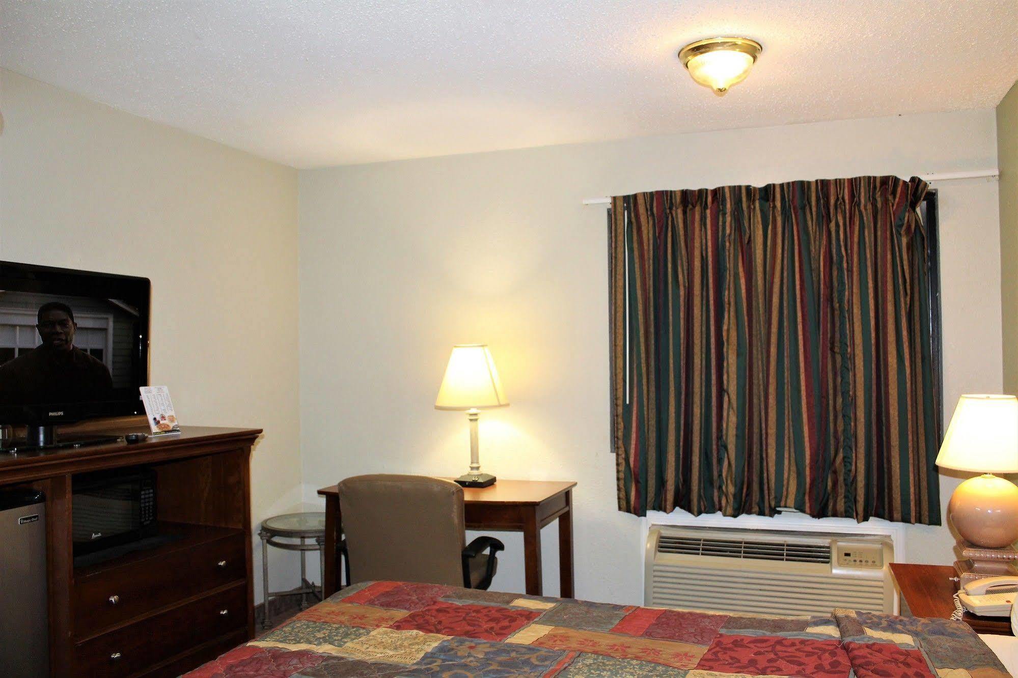 Airport Inn - Chattanooga Bagian luar foto